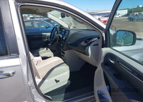 2013 Chrysler Town & Country Touring-L from USA, damaged, VIN 2C4RC1CG8DR596970